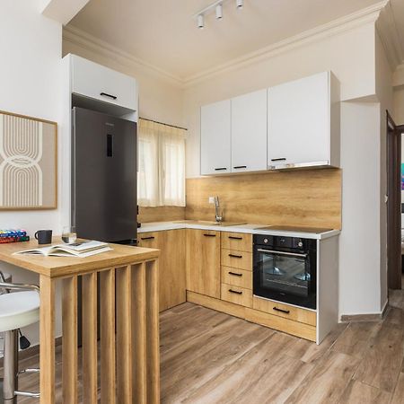 Tropical & Faces By Nest Apartment Thessaloniki Exterior photo
