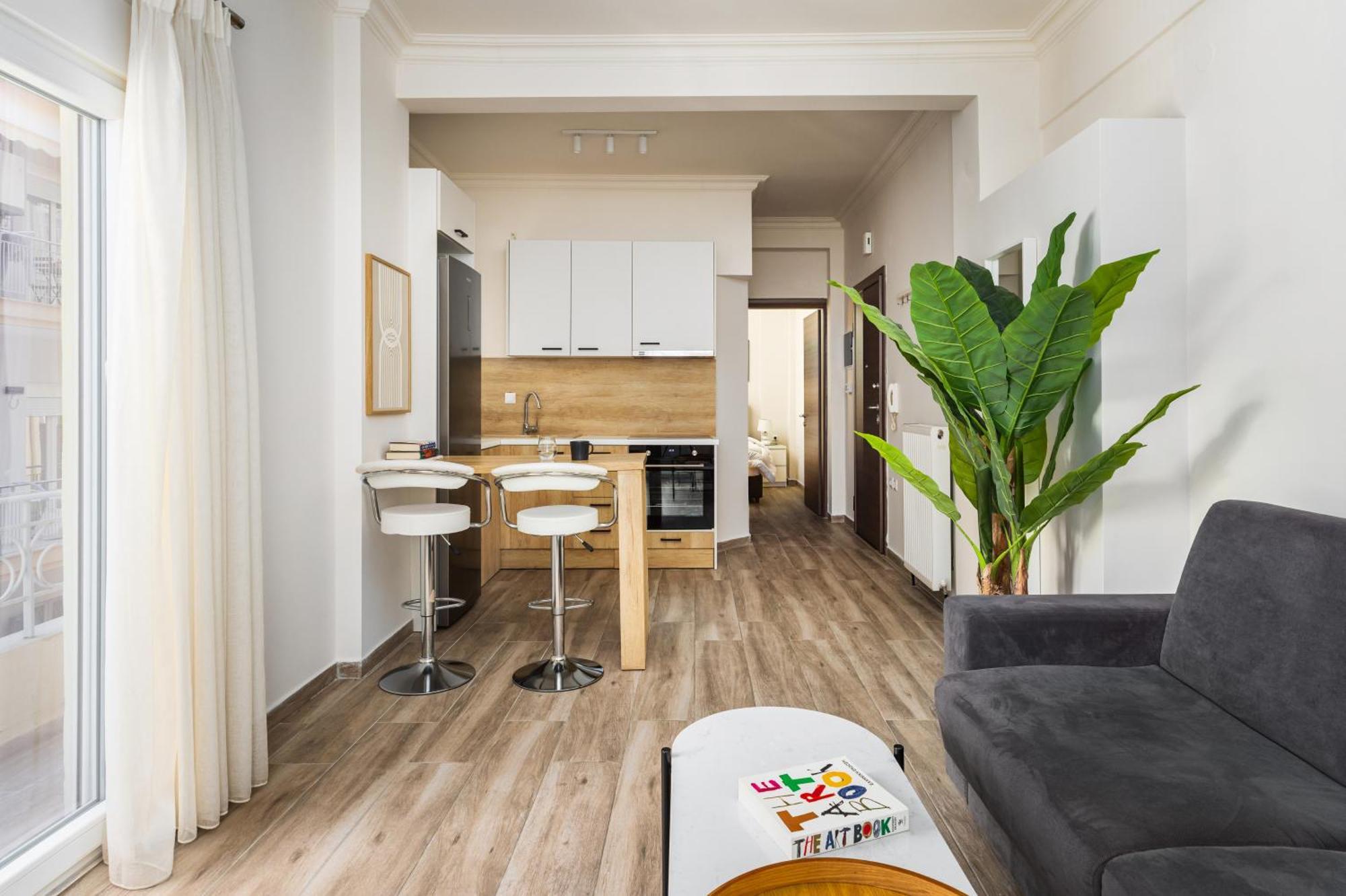 Tropical & Faces By Nest Apartment Thessaloniki Exterior photo