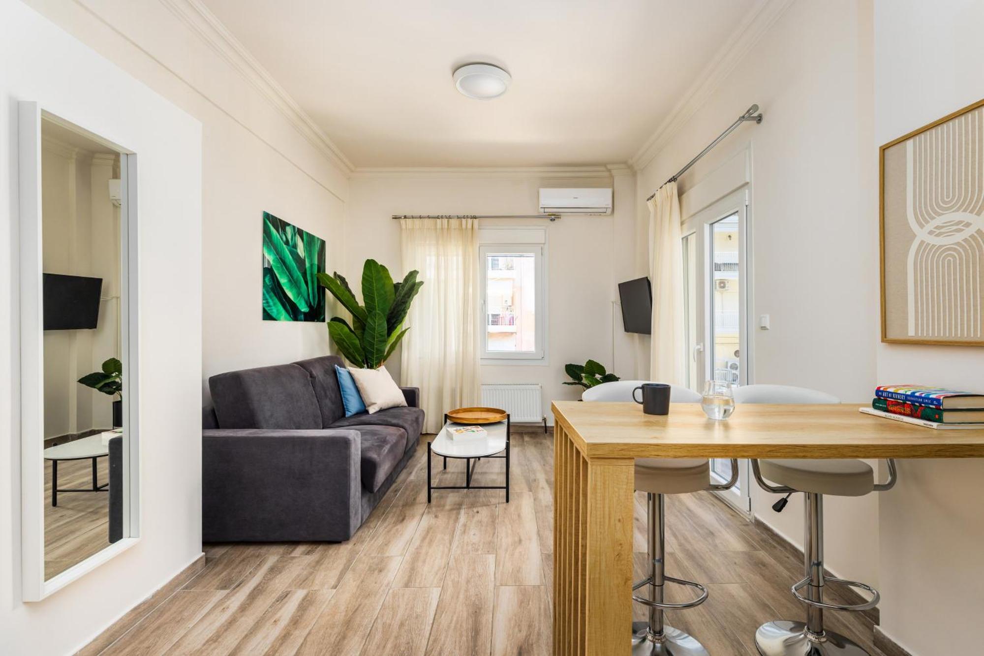 Tropical & Faces By Nest Apartment Thessaloniki Exterior photo